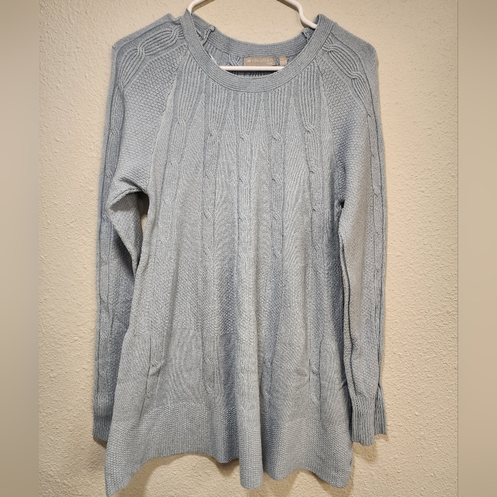 Women's Light Blue Sweater Size Large